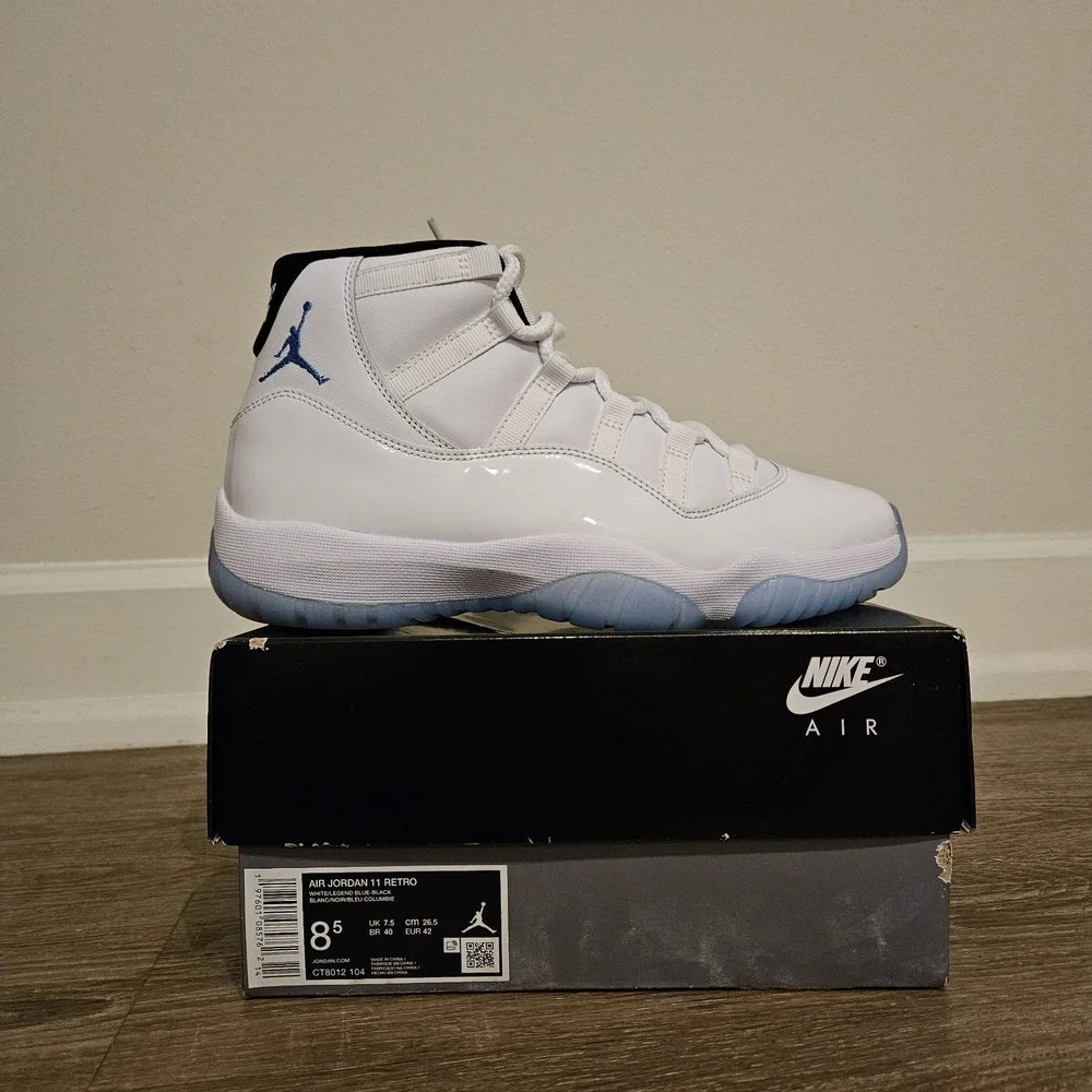 Nike Air Jordan 11 Retro Legend Blue White/Legend Blue/Black CT8012-104 sz 8.5